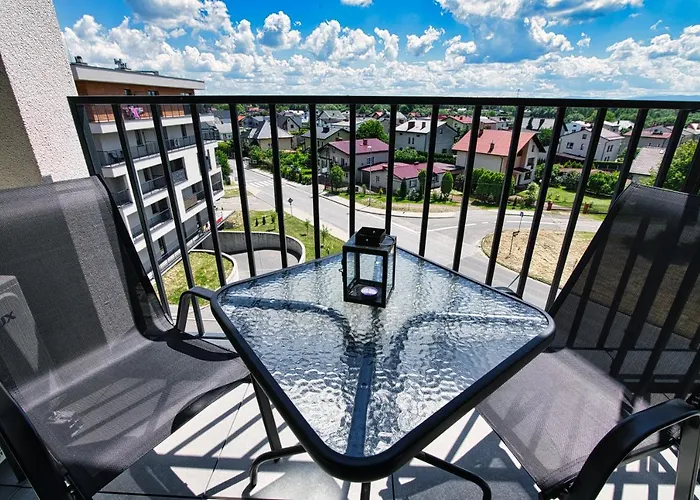 Timi By Housine * Zator