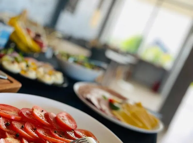 Timi By Housine Lejlighed